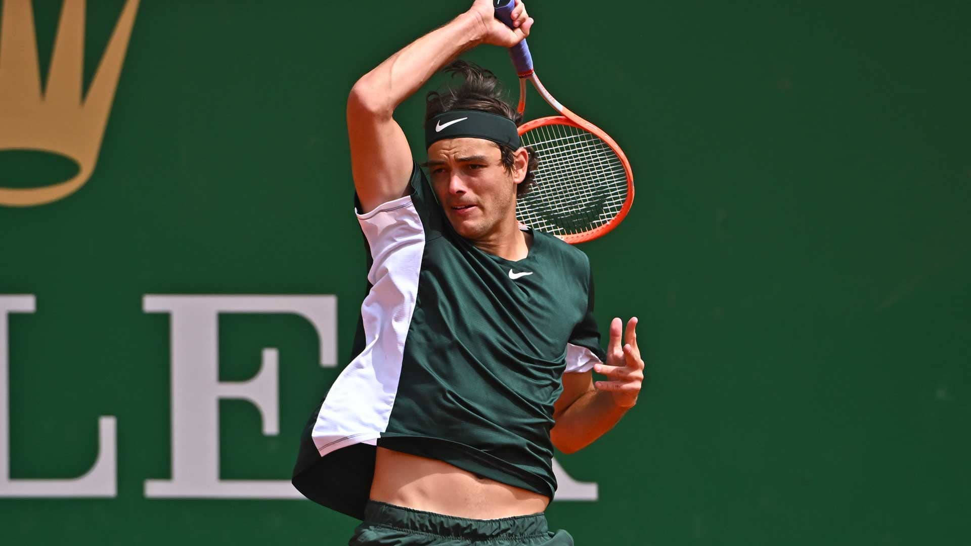 Taylor Fritz toiminnassa – mahtava yläkämmenlyönti Taustakuvat