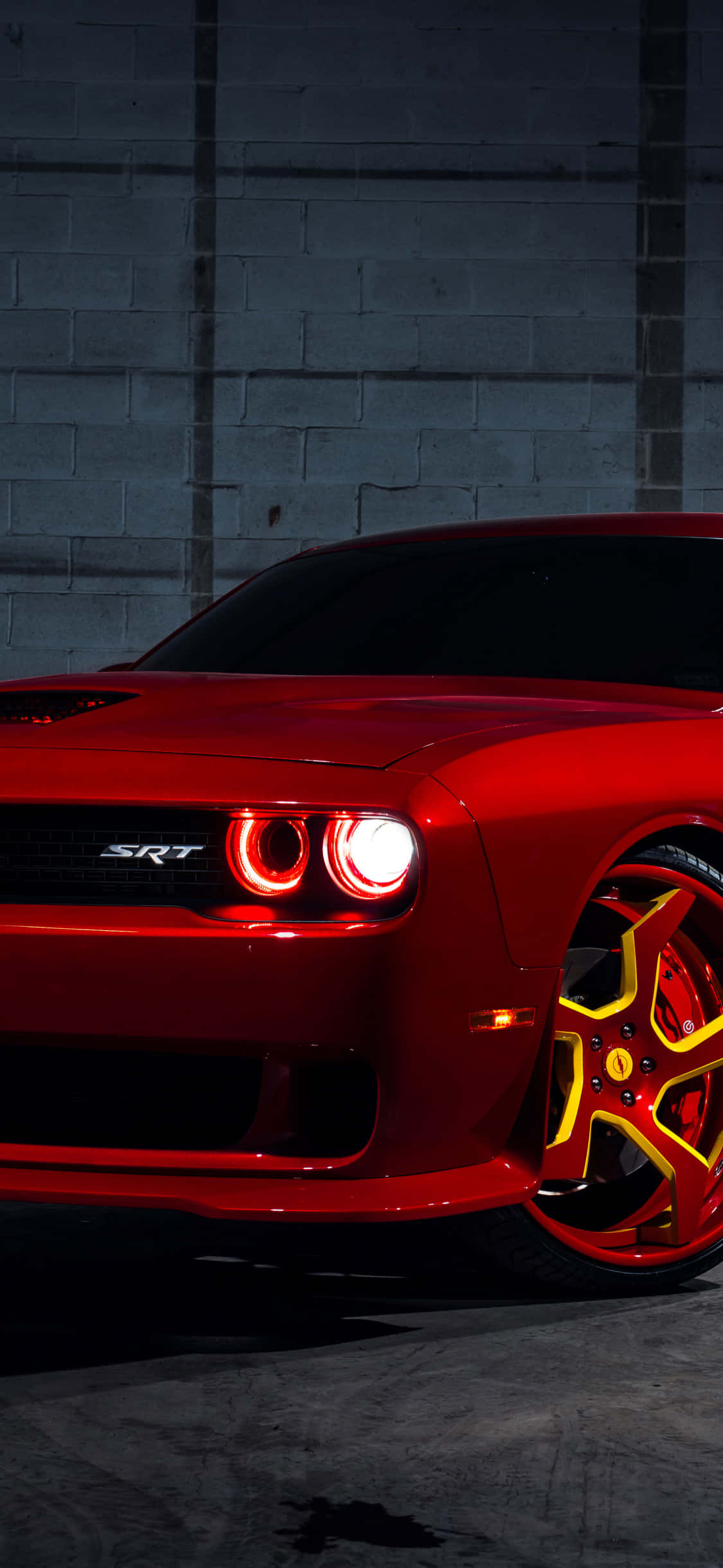 "Tunne Dodge Hellcatin voima!" Taustakuvat