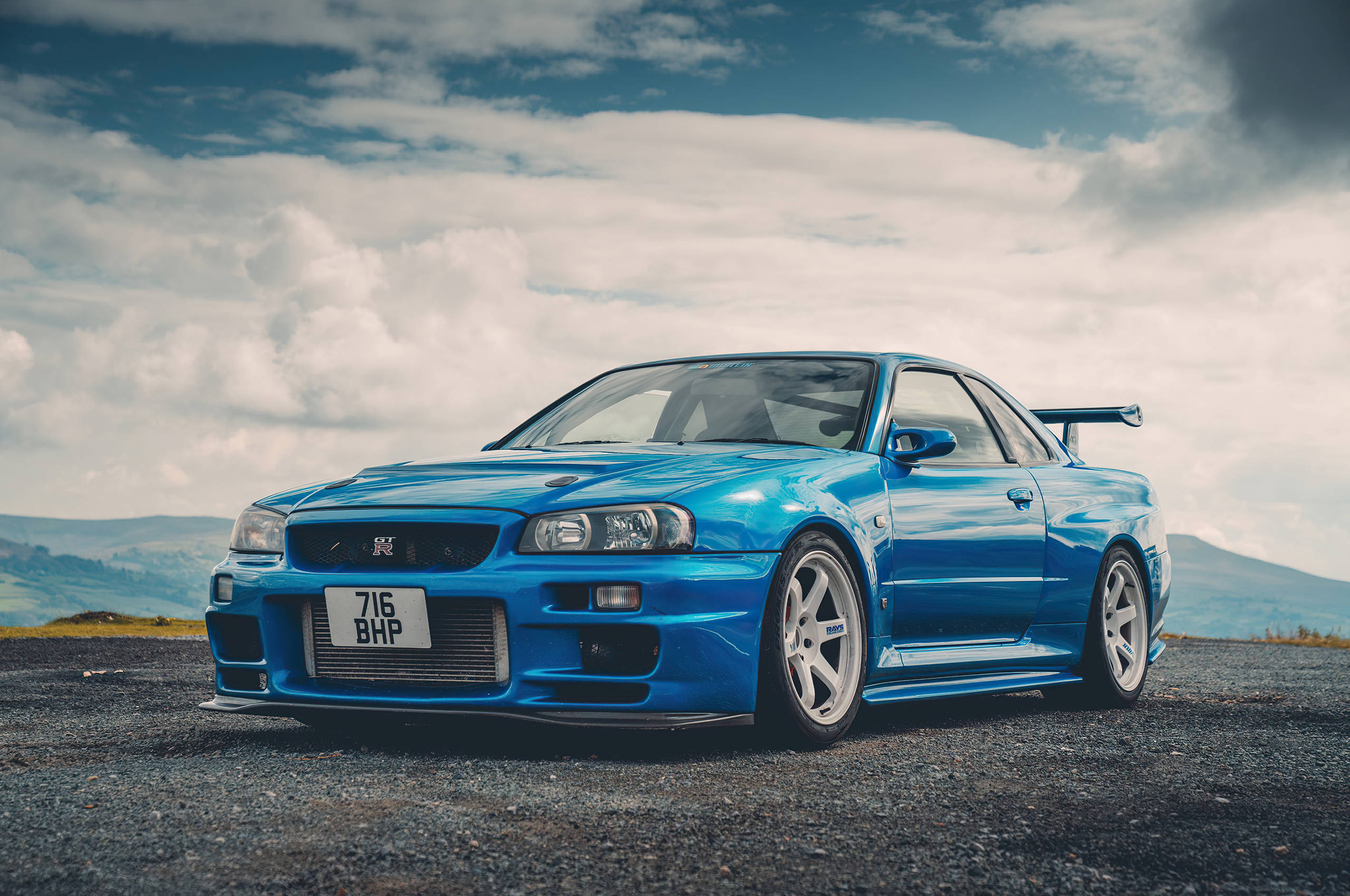 Turkoosi Nissan Skyline GTR R34 Taustakuvat