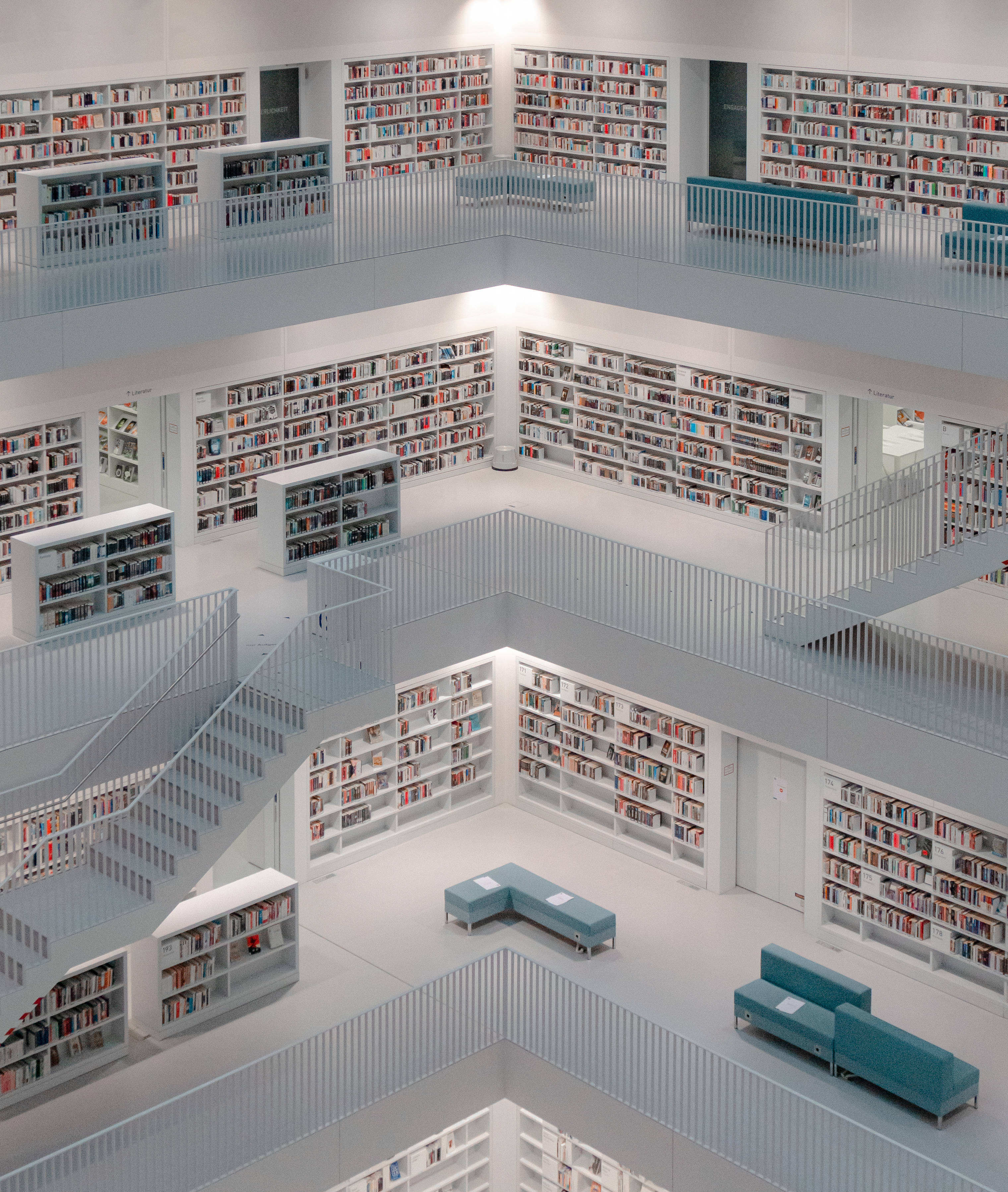 Huge White Library In Germany Taustakuvat