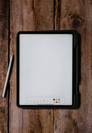 Apple iPad Pro Piirustussovelluksen Kanssa