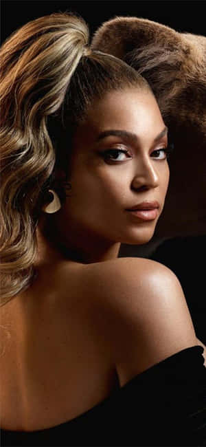 Beyoncé-kuvia — Huawei Mate XTs Ultimate Taustakuvat