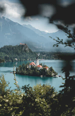 Bled-järvi [taustakuva] — Luonto iPhone Taustakuvat