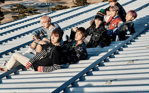 BTS Ryhmäkuva Spring Day -taustakuva — Bts ryhmäkuva GIF Taustakuvat