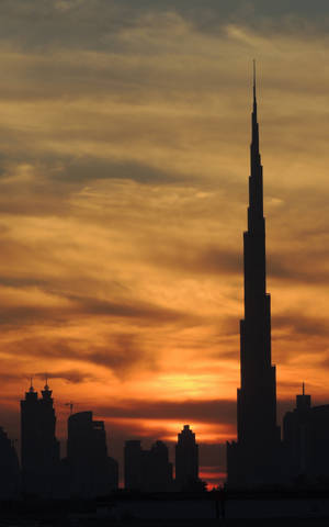 Burj Khalifa auringonlaskun siluetti — Lenovo Tab Taustakuvat