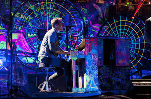 Chris Martin Mylo Xyloto -taustakuva — Himmeä Taustakuvat