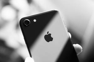 Iphone 8 Harmaasävy