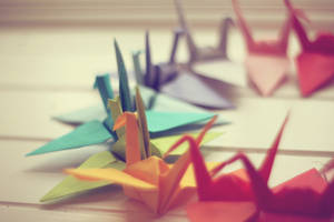 Lähikuva värikkäistä paperikurjista origamivalokuva-taustakuva — 3:2 Taustakuvat