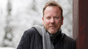Kiefer Sutherland Whistler Villagessa Kanadassa