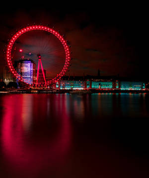 London Eye kauniine hohtavine punaisine valoineen -taustakuva — Galaxy Z Fold 6 Taustakuvat