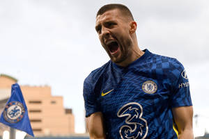 Mateo Kovacic huutaa numerolla 3 — Jalkapallo Taustakuvat