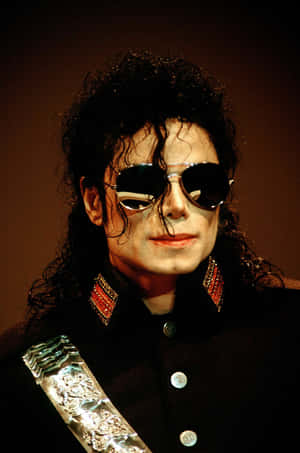 Michael Jackson ikoninen poseeraus vuoden 1991 esityksessä — Oppo Pad Mini Taustakuvat
