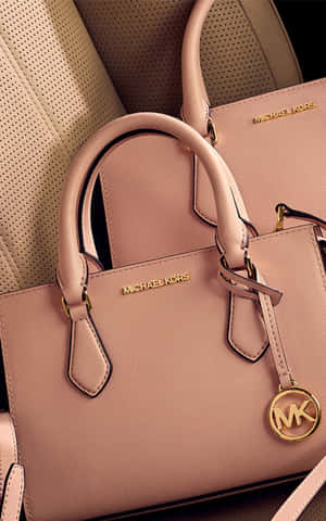 Michael Kors -kuvia — Pixel Tablet Taustakuvat