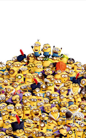 Minions In Different Outfits -taustakuva — Galaxy Tab S10+ Taustakuvat