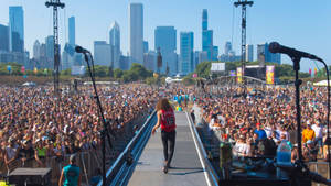 Lollapalooza Chicago päiväsaikaan taustakuva — Studio Display Taustakuvat