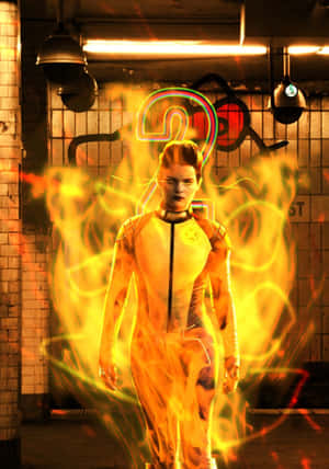Negasonic Teenage Warhead toiminnassa — Xiaomi 18 Fold Taustakuvat