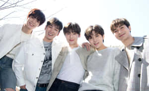 nuest — Kpop GIF Taustakuvat