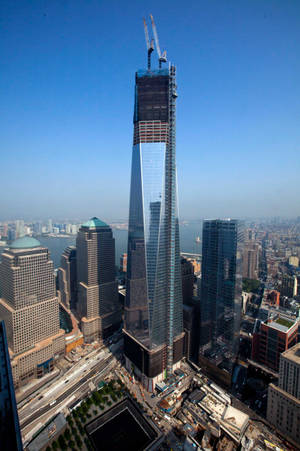 One World Trade Center nostureineen — Huawei MatePad Pro Max Taustakuvat