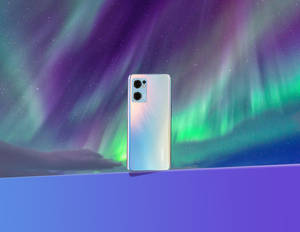 Oppo-älypuhelin revontulia vasten
