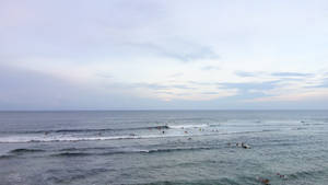 Siargao saaren surffaajat -taustakuva — Aamunkoitto Taustakuvat