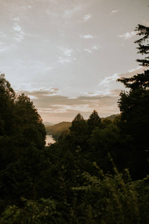 Smoky Mountains järvinäkymällä — Xiaomi Pad 8 Pro Taustakuvat