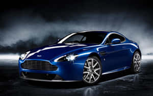 Upea Aston Martin DB9 liikkeessä maisemareitillä — Steam Deck OLED Taustakuvat