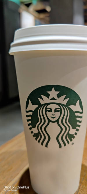 Valkoinen Starbucks-kuppi iPhone — iPhone 12 Pro Max Taustakuvat